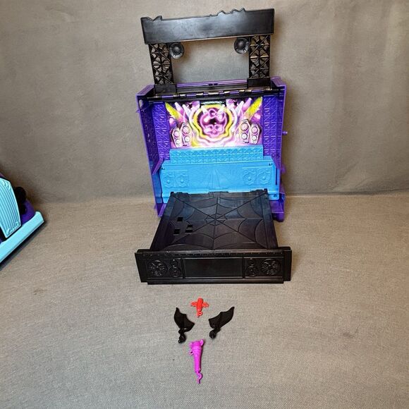 Monster Fest Fangtastic Rockin Food Truck Playset Monster High - Picture 7 of 10